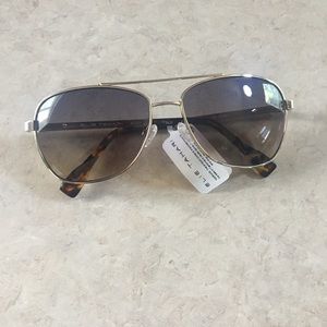 Elie tahari aviator sunglasses